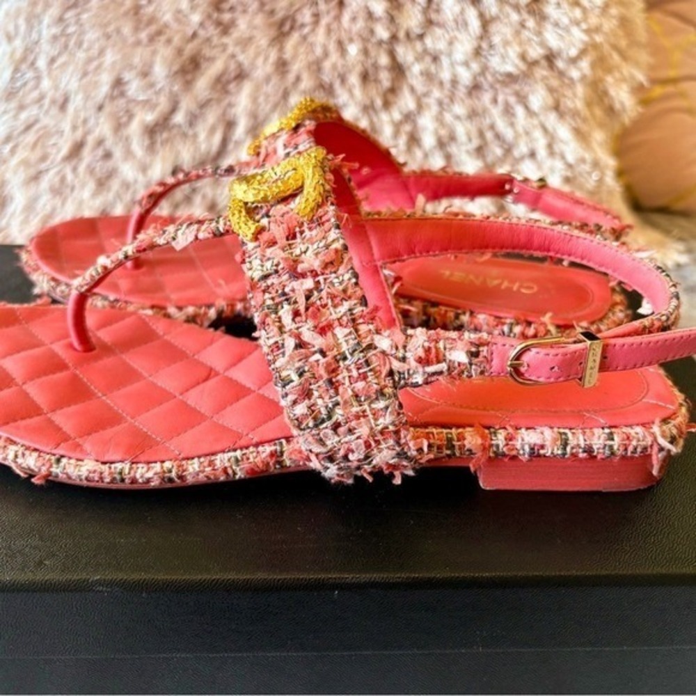 CHANEL Pink Tweed Sandals • Gold CC Logo • Size 37.5 EU • US Size Worn 1X w/ Box - Picture 3 of 15
